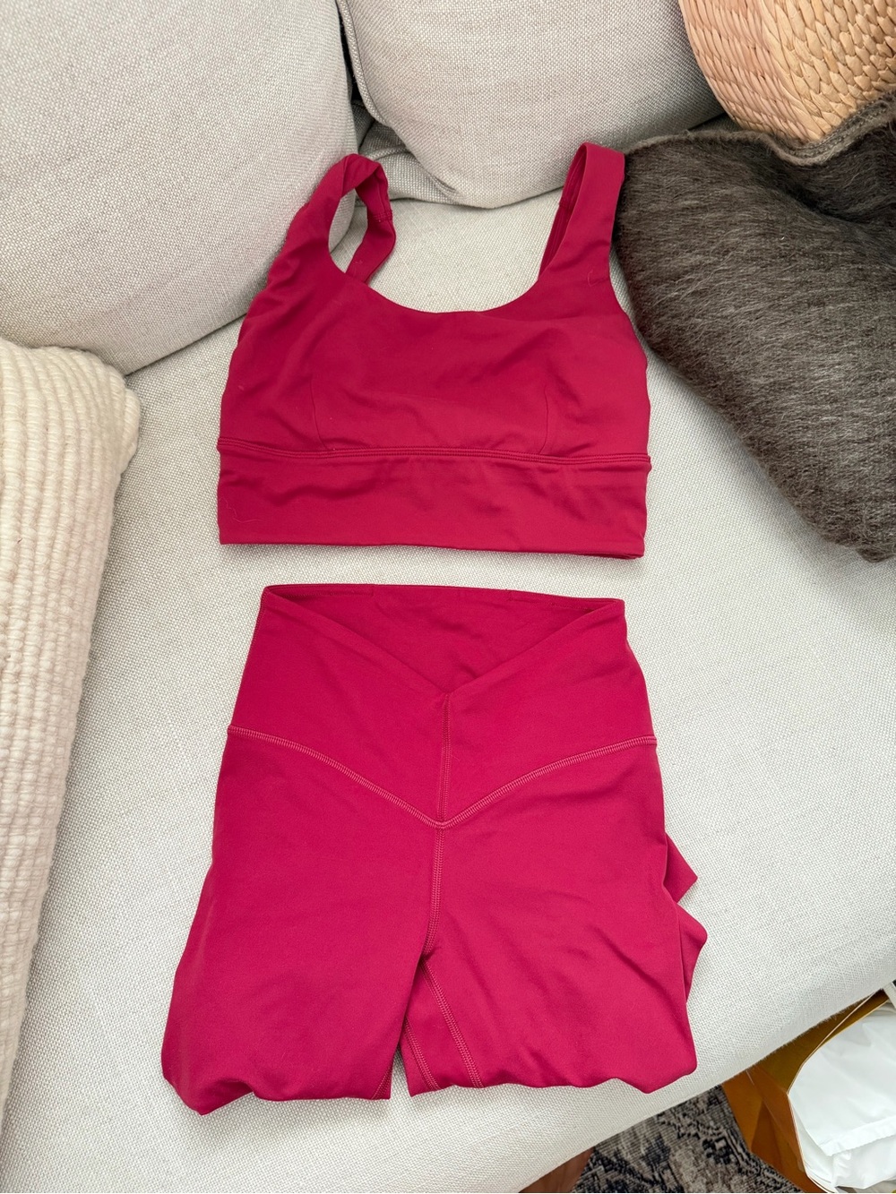 Lululemon bundle - Picture 2 of 4